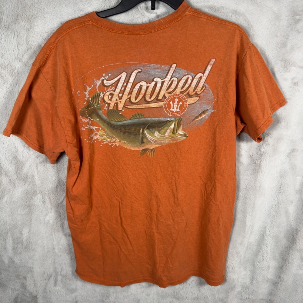 Hooked‎ Brand Orange Bass Fishing Graphic T Shirt Men Large Cotton